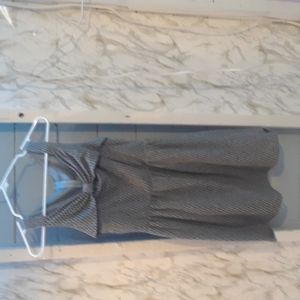 Patterned dress, small, brand is unknown